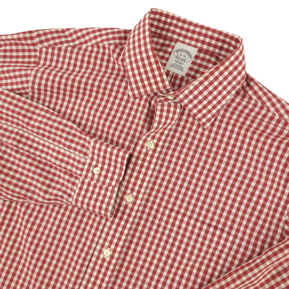Brooks Brothers Dress Shirt Mens 16 34/35 Red Gingham Regent Non Iron Supima